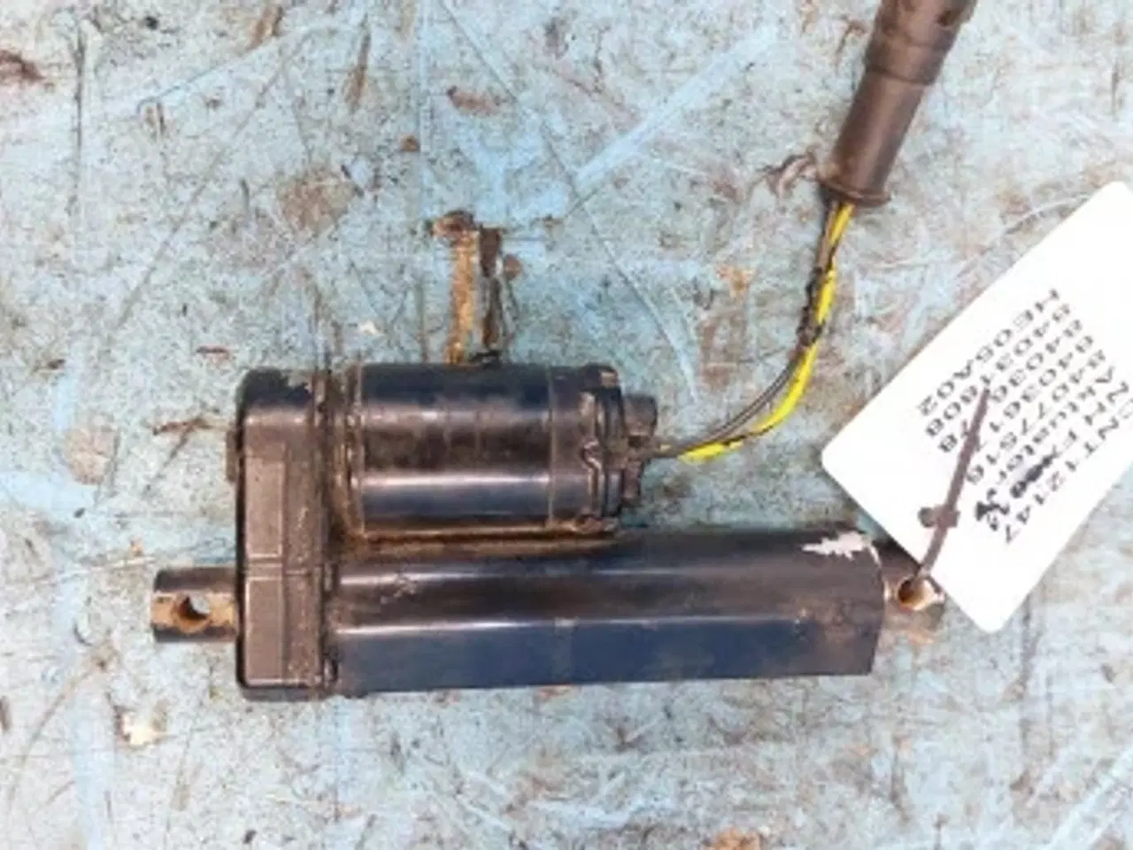 Billede 3 - New Holland FX38 Aktuator 84077516