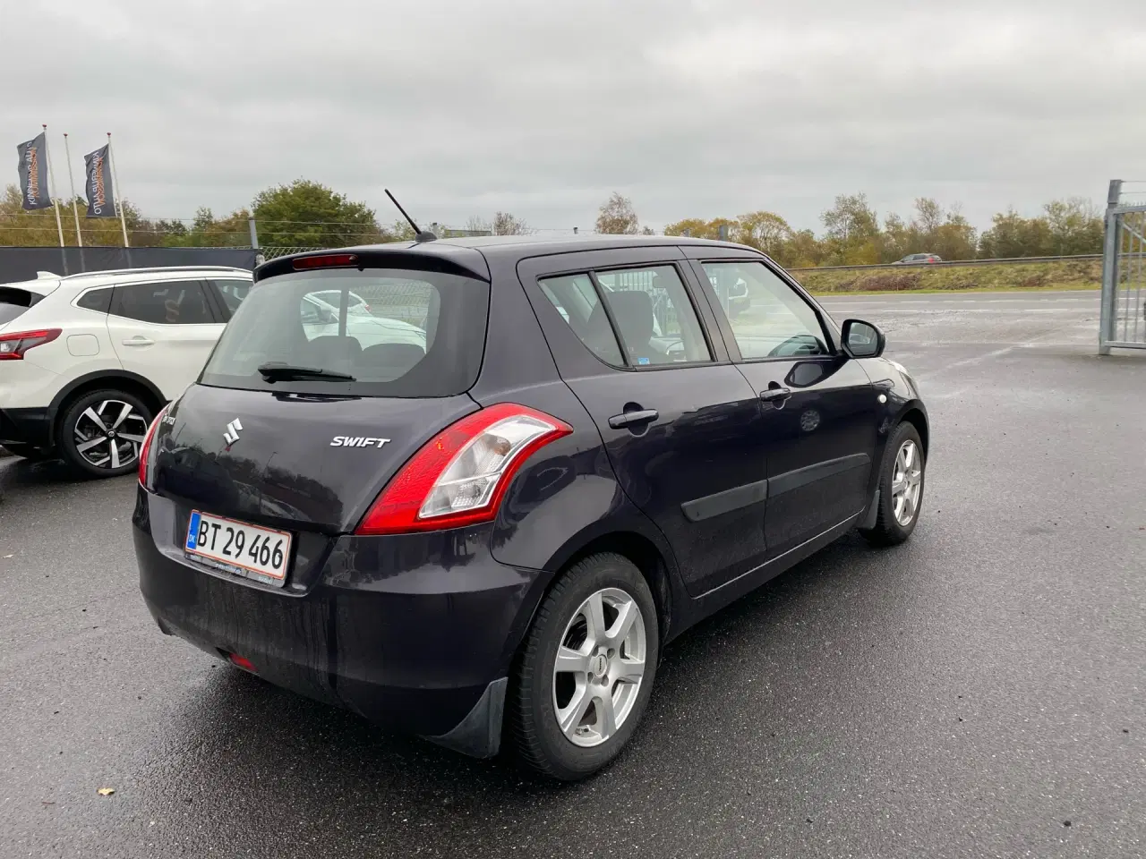 Billede 3 - Suzuki Swift 1,2 Dualjet 16V Club 90HK 5d