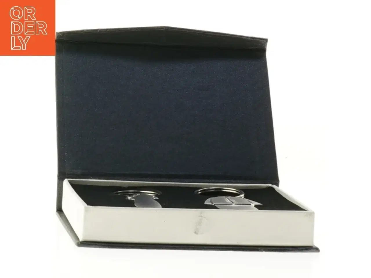 Billede 2 - Nøgleringssæt (str. 14 x 9,5 cm)