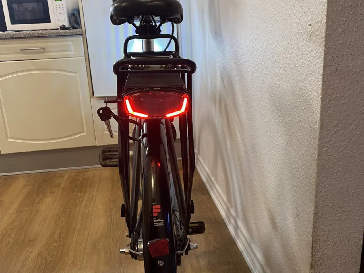 Billede 4 - flot winther genesis e1 dame elcykel 28" 7 gear.