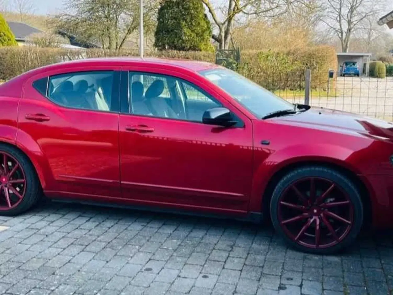 Billede 2 - Flot sjællen Dogde Avenger LAVT KM