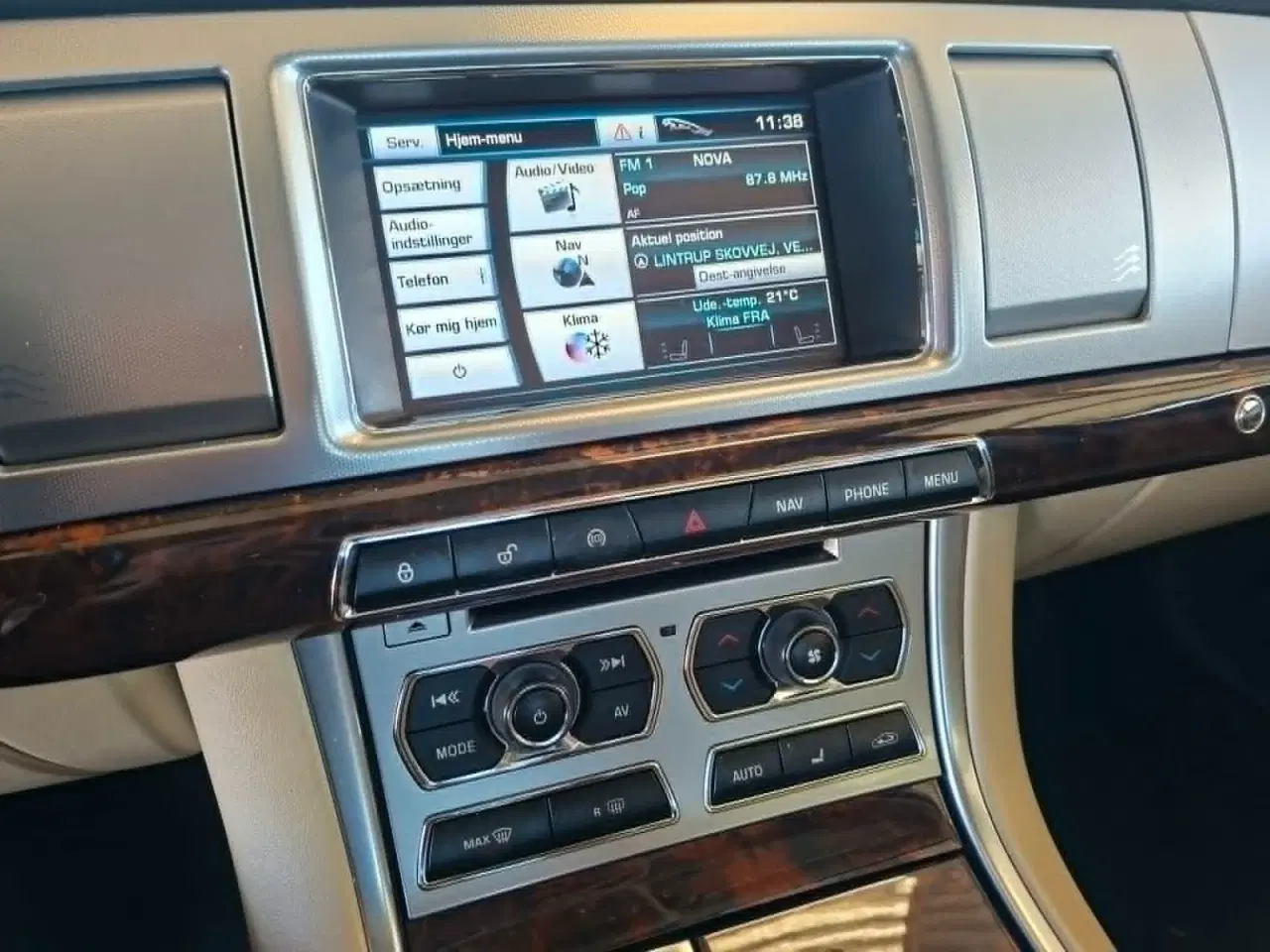 Billede 12 - Jaguar XF 2,2 D Luxury aut.