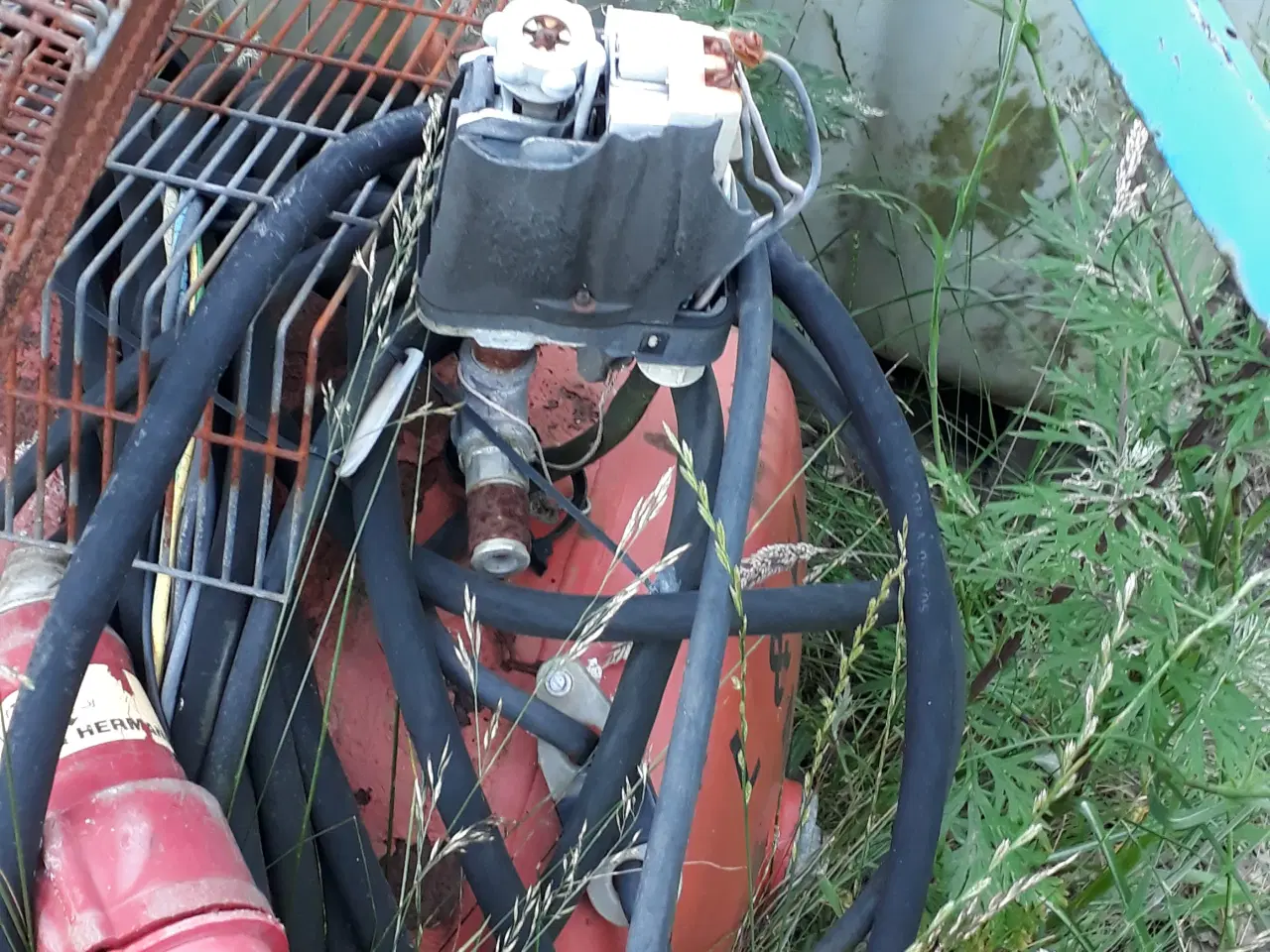 Billede 2 - Stor Kompressor Været brugt til vejarbejde. defekt