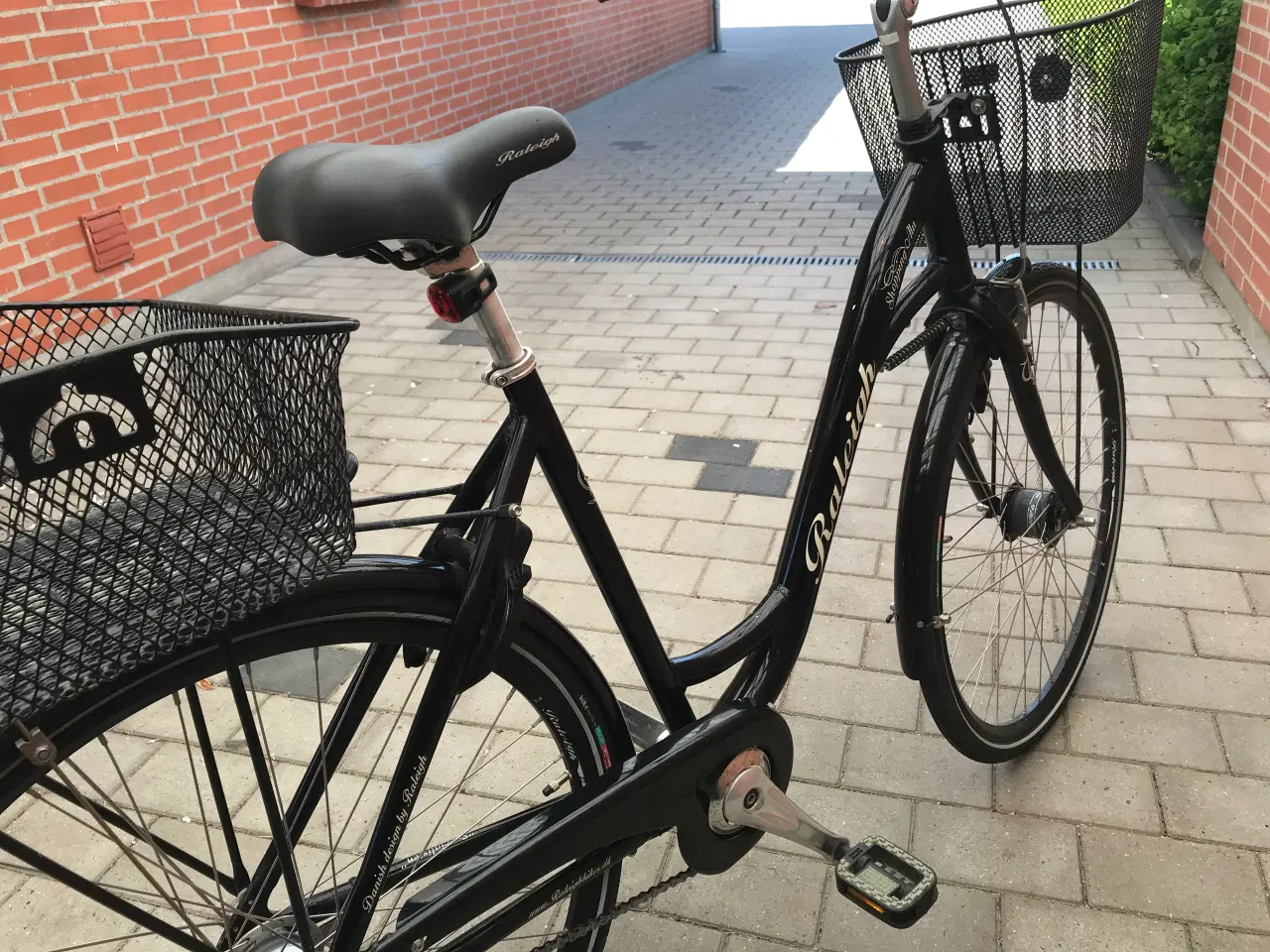 Billede 2 - Næsten ny cykel