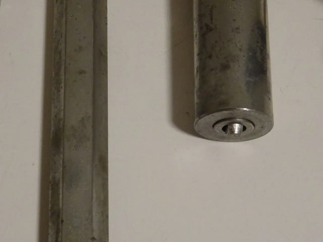 Billede 3 - Værktøj til olietætninger,olietyve ved ventilstam