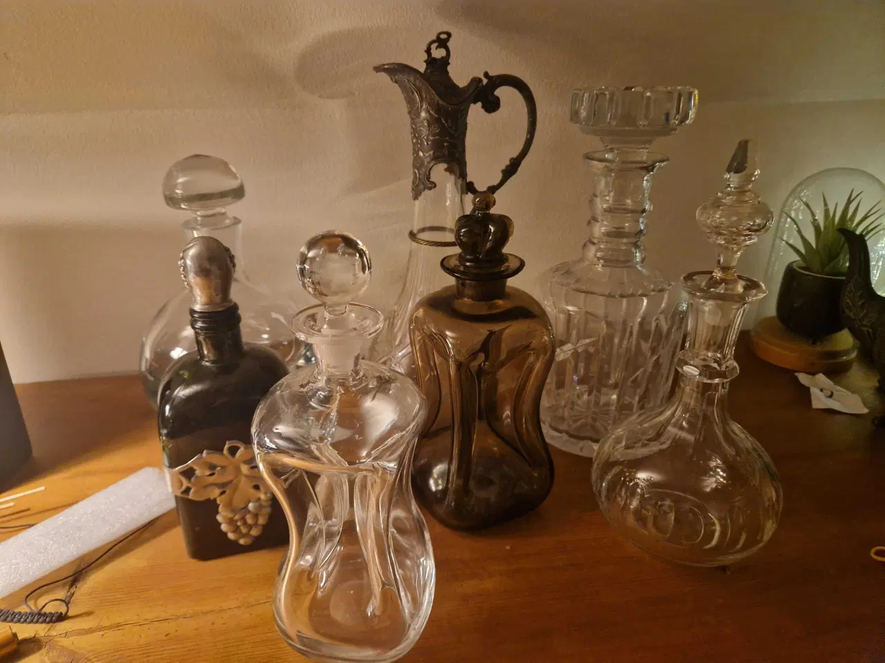 Billede 2 - Rigtig flotte og gamle karafler