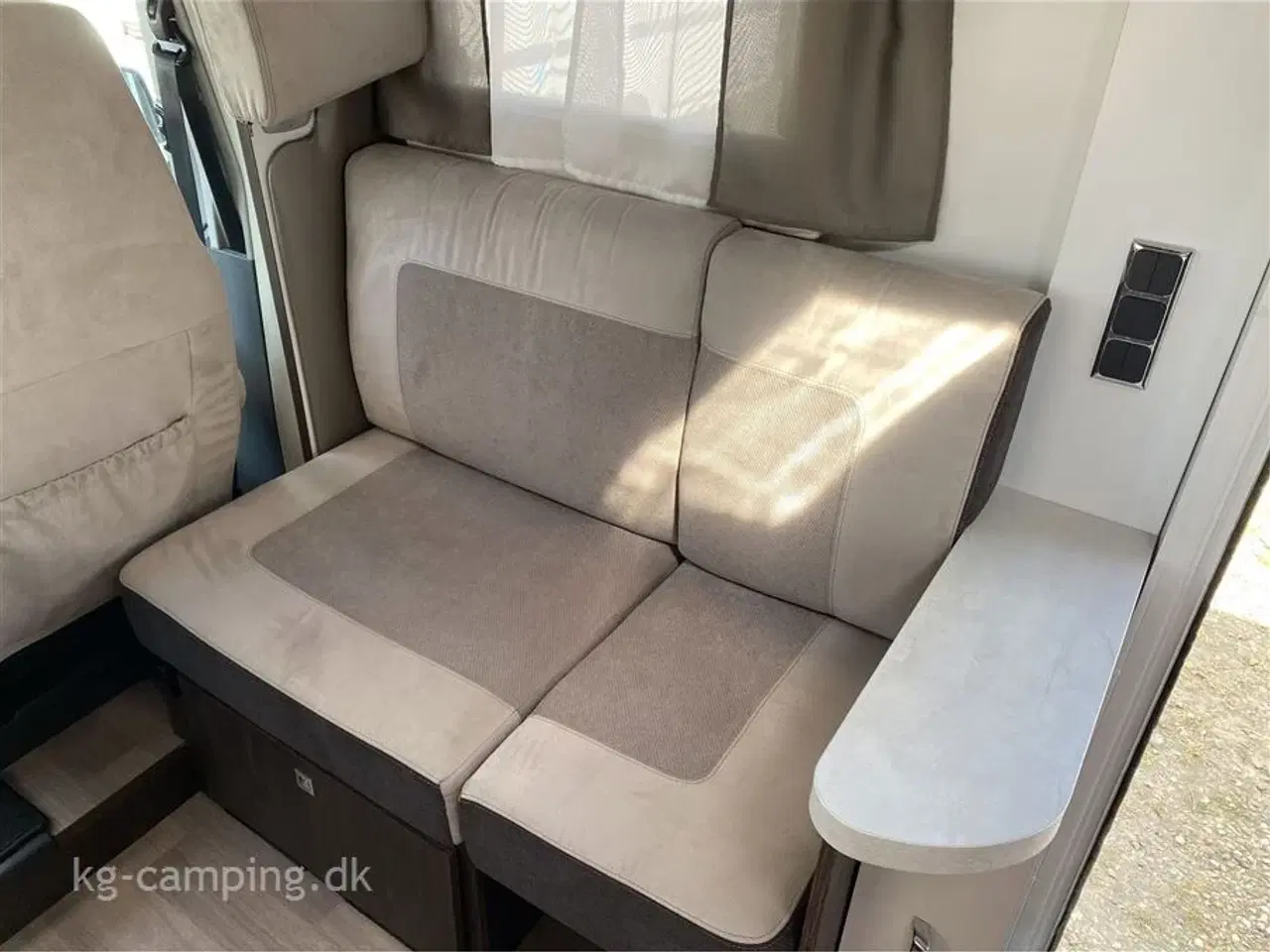 Billede 9 - 2020 - Benimar Tessoro 463   Velholdt autocamper med sænkeseng