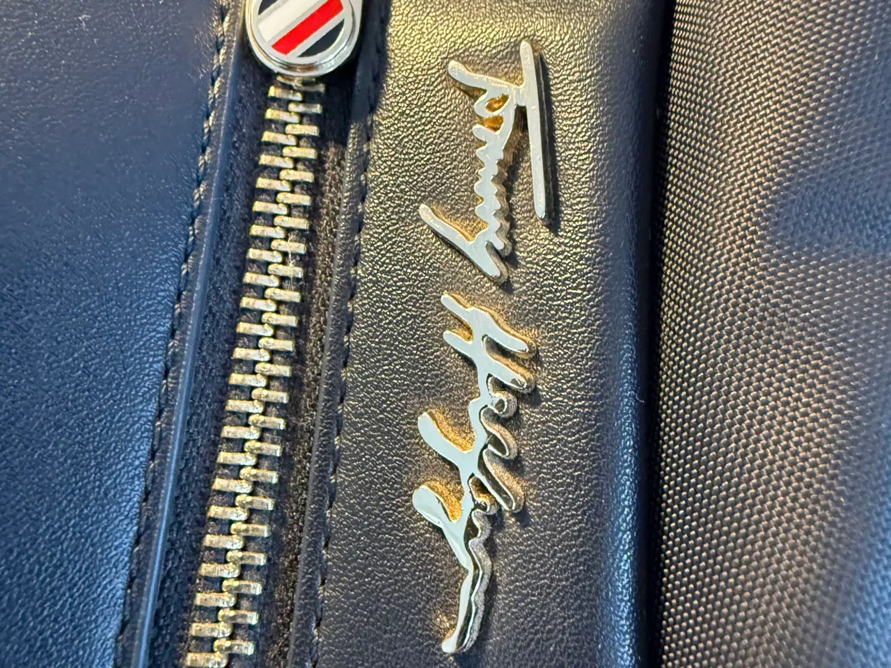 Billede 2 - Tommy Hilfiger taske