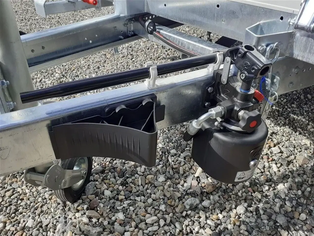 Billede 12 - 0 - Martz GT Universal 500/3   UNIVERSALTRAILER MED TIP. 3500 KG. FLYTBAR SPIL. ALUSIDER.