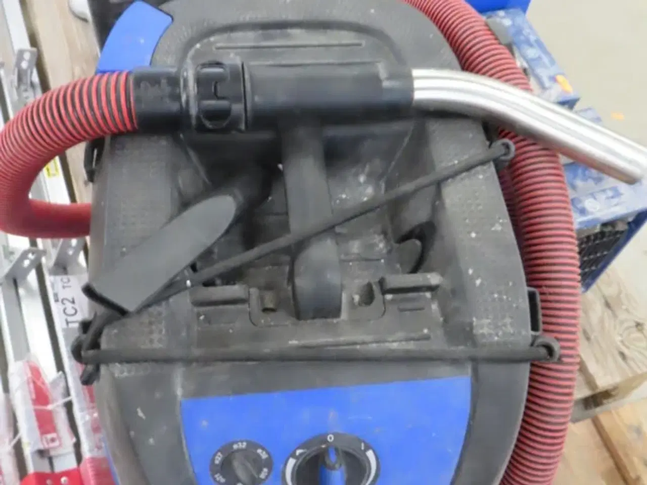 Billede 2 - Støvsuger NILFISK