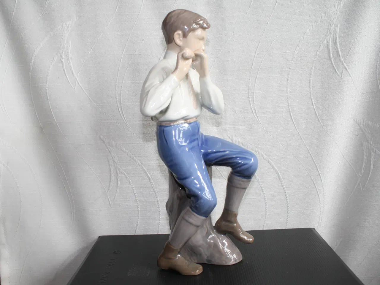Billede 3 - Fløjtespiller, figur fra Bing og Grøndahl