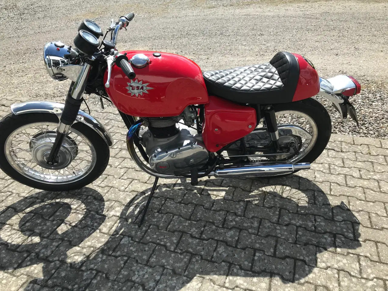 Billede 6 - BSA 650 Spitfire model