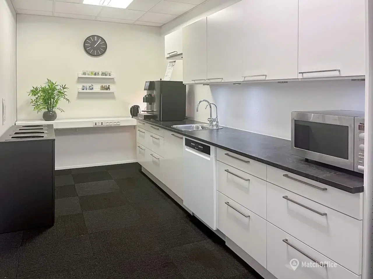 Billede 14 - Fornem kontorplads i et grønt og eftertragtet erhvervsområde