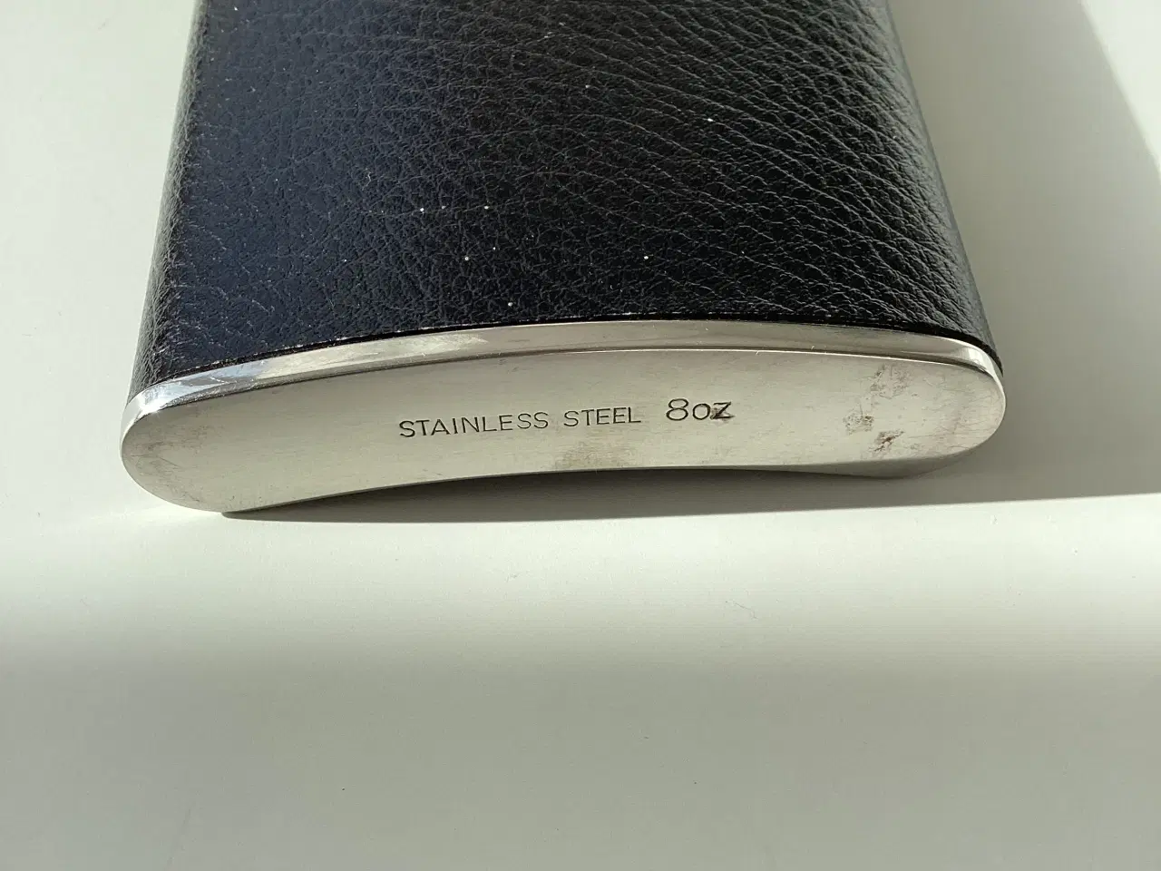 Billede 2 - Lommelærke i  læder og rustfrit stål