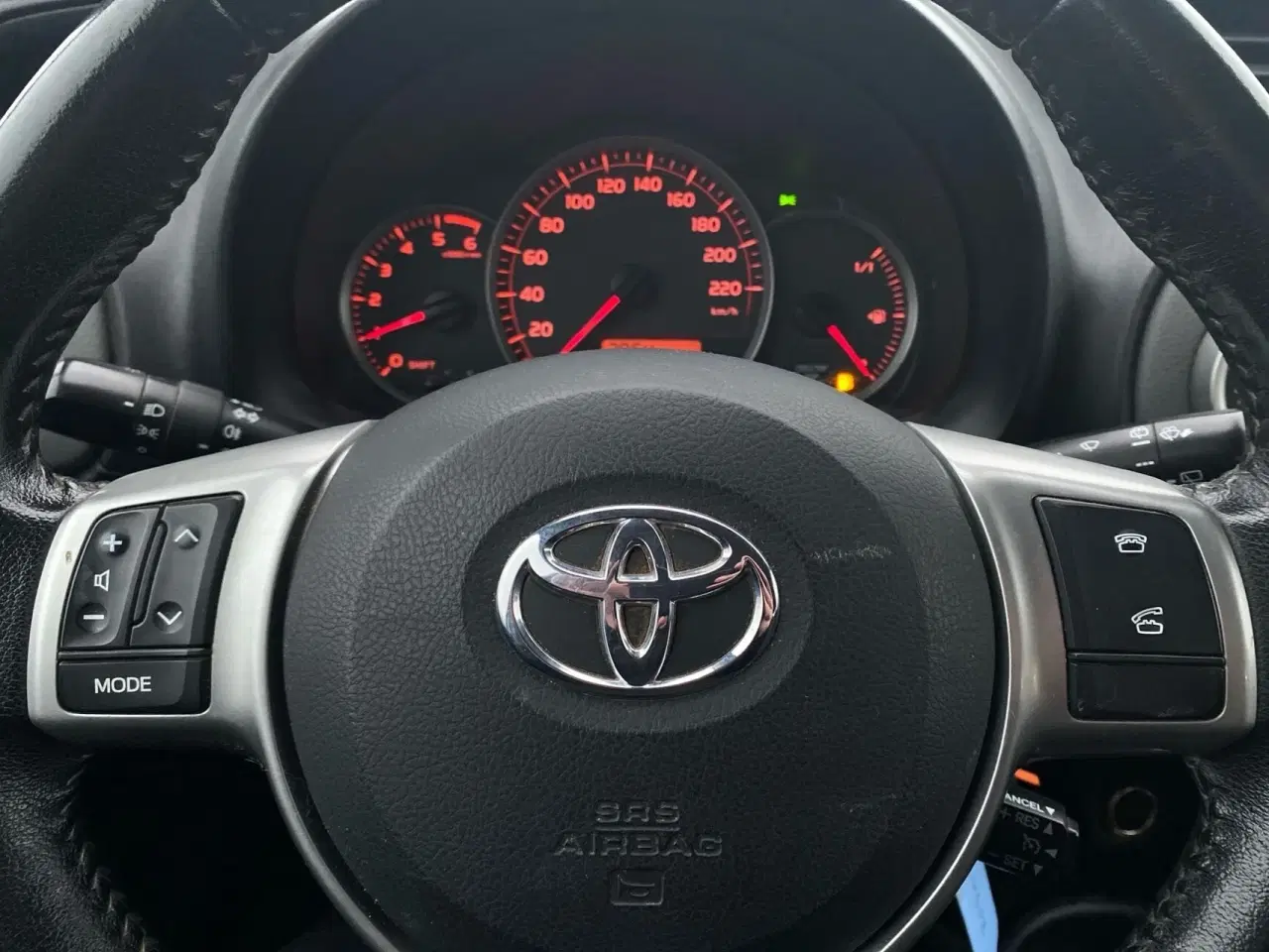 Billede 15 - Toyota Yaris 1,4 D-4D T1 90HK 5d 6g