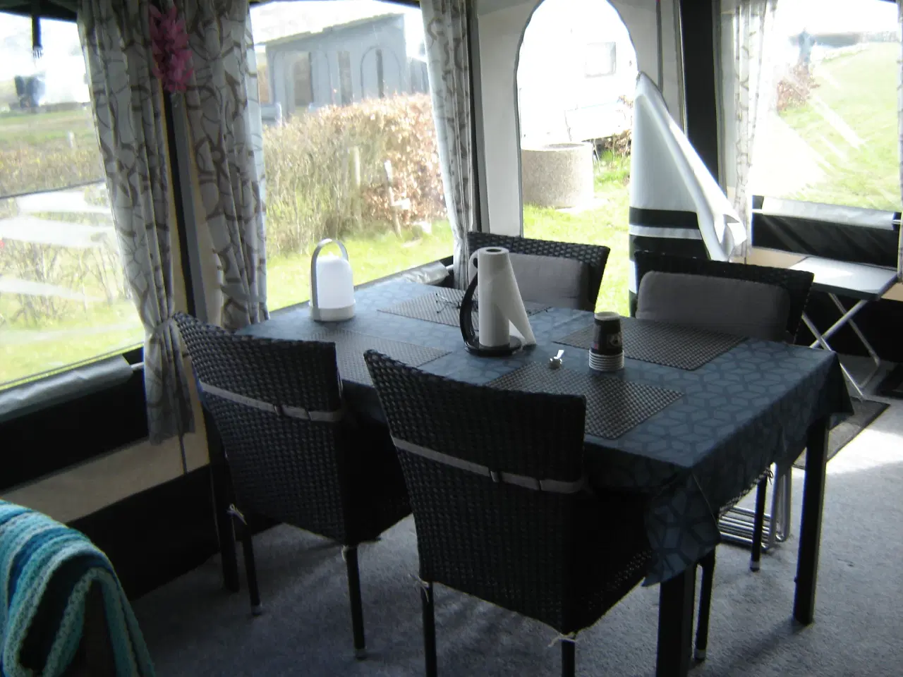 Billede 18 - Velholdt campingvogn med helsårstelt (Gysto) 