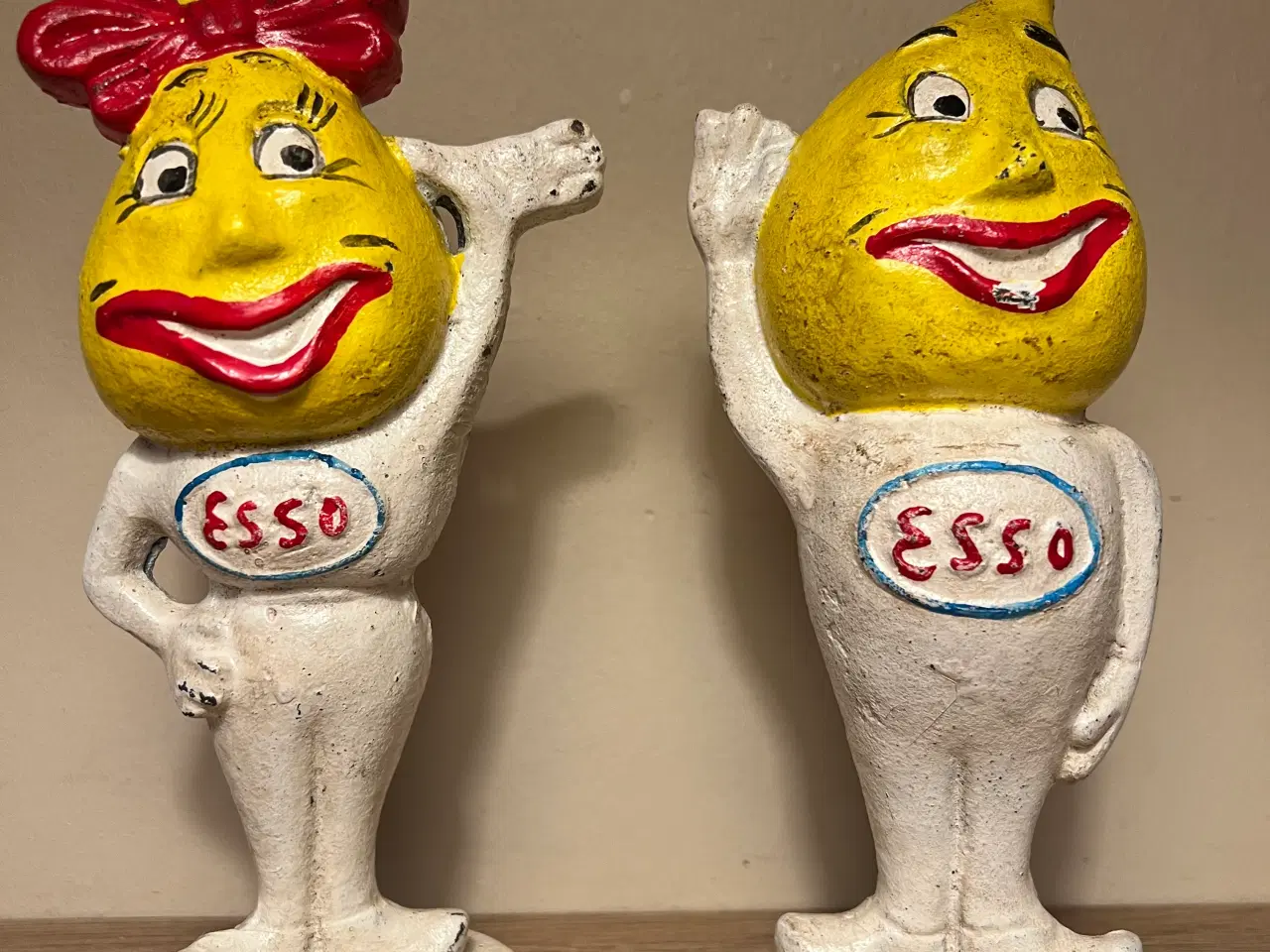 Billede 2 - Esso figurer/sparebøsser i støbejern 