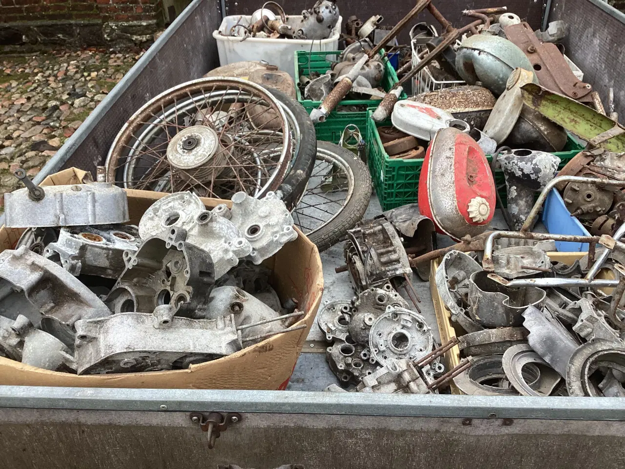 Billede 1 - Puch MS 50 reservedele.