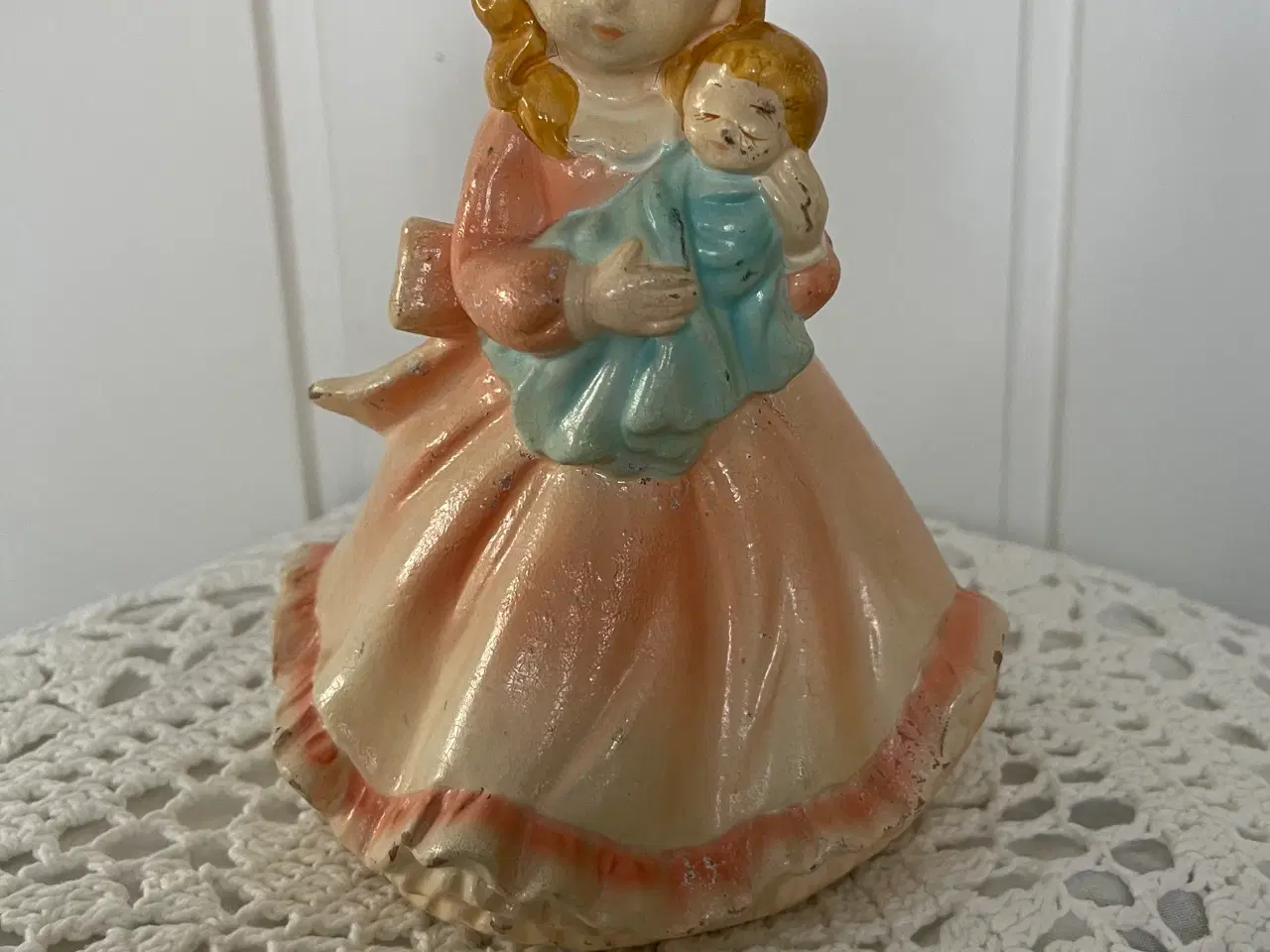 Billede 1 - Smuk spille dåse til børneværelset