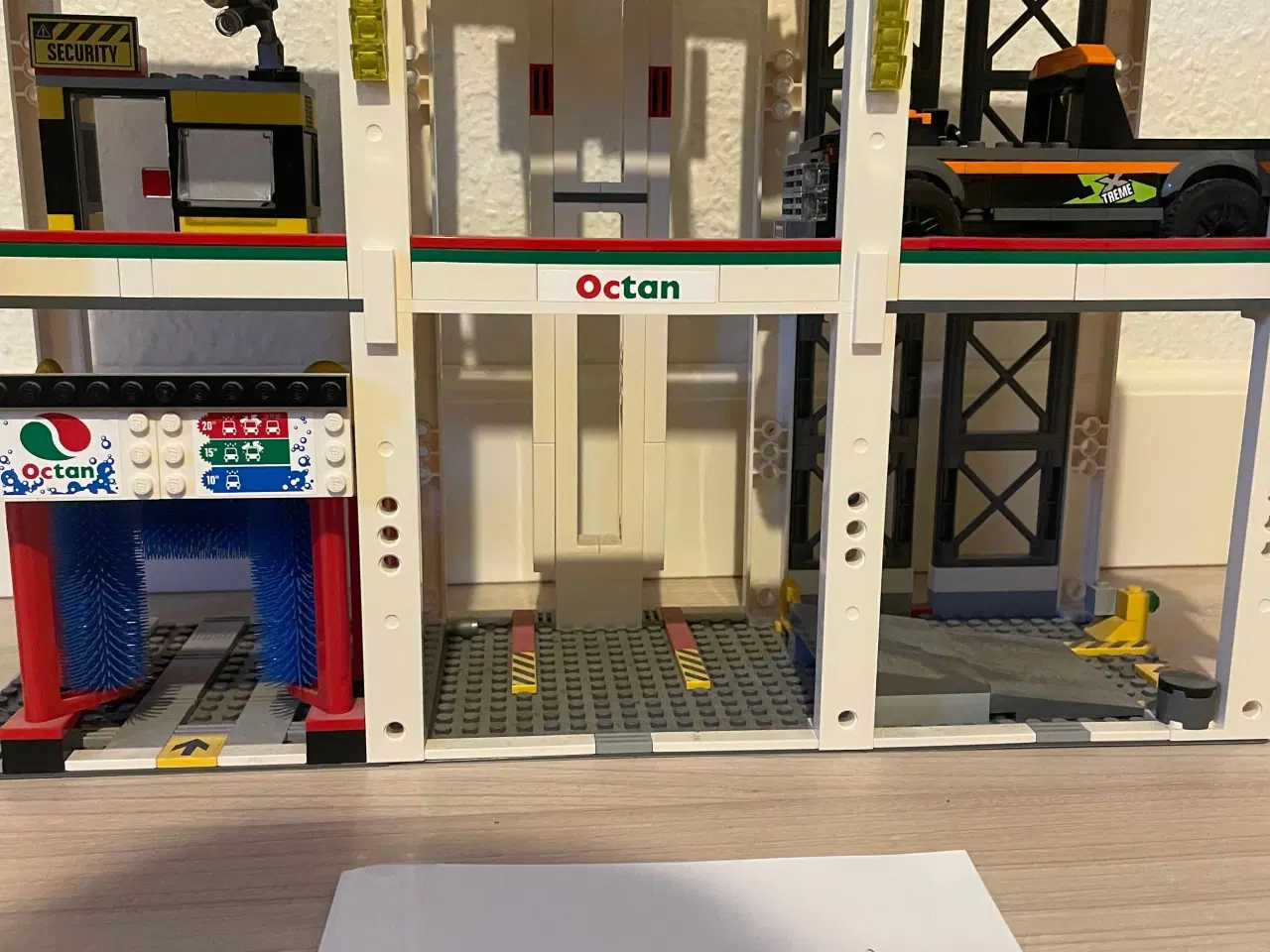 Billede 2 - Lego parkeringshus 