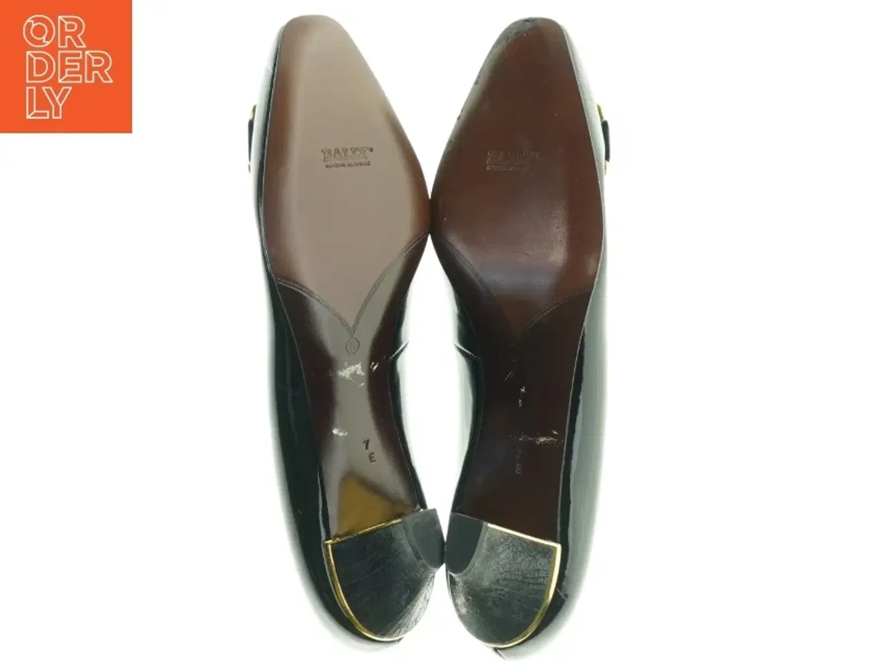 Billede 4 - Sorte laksko med detalje fra Bally (str. 7)