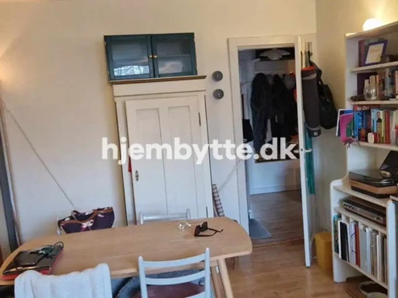 Billede 2 - Hjembytte - Emdrupvej