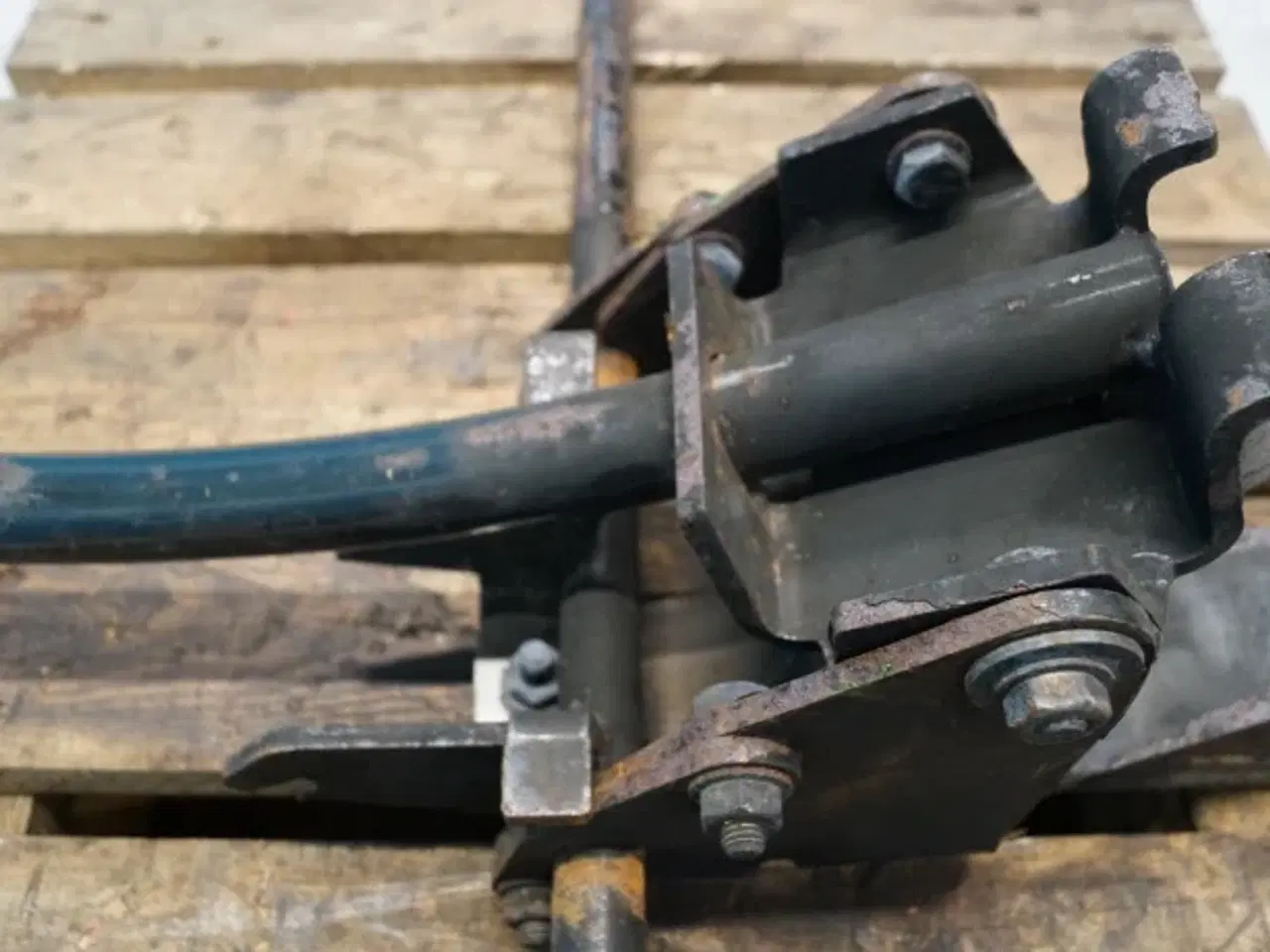 Billede 4 - Case 8010 Ophæng 86999517