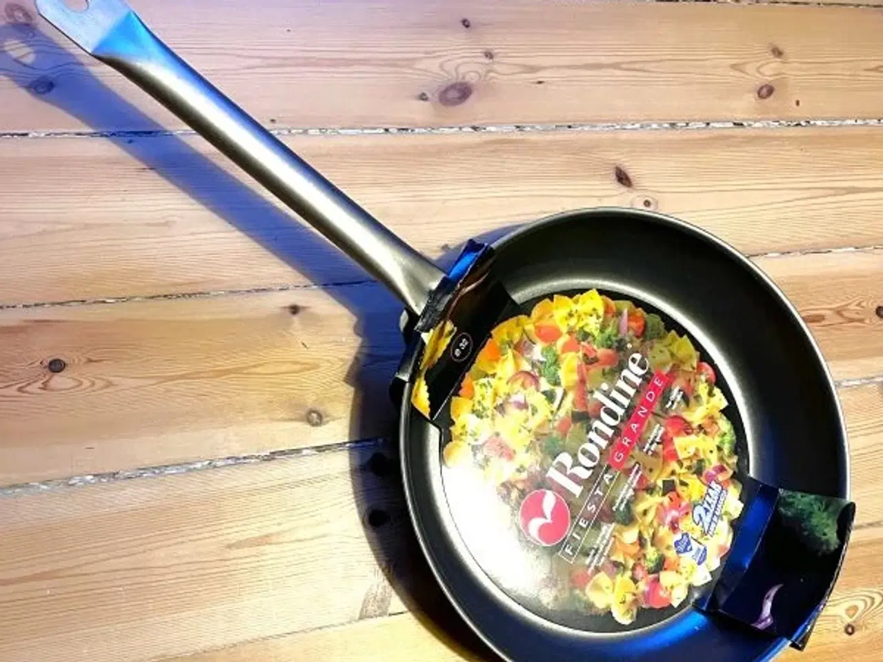 Billede 2 - Helt ny pande med teflon. Ø32.