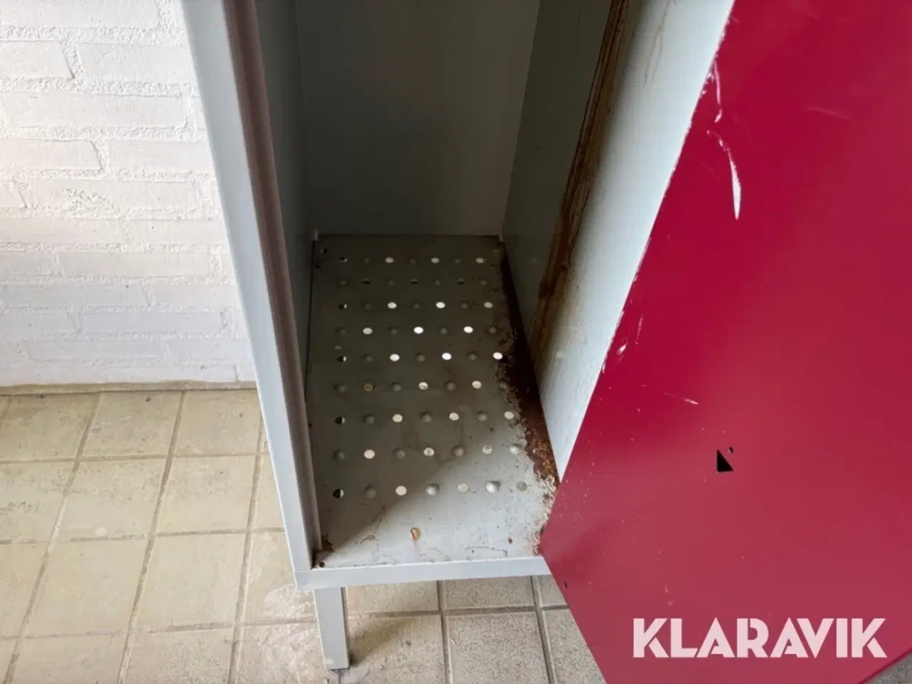 Billede 4 - Omklædningsskabe 12 enkeltskabe med understel