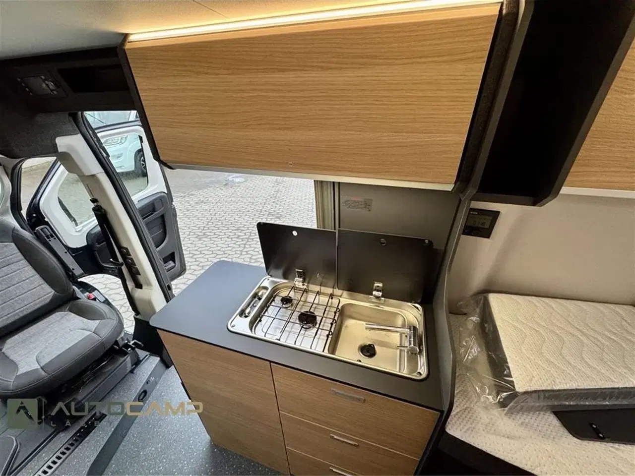 Billede 9 - 2026 - Adria Twin 600