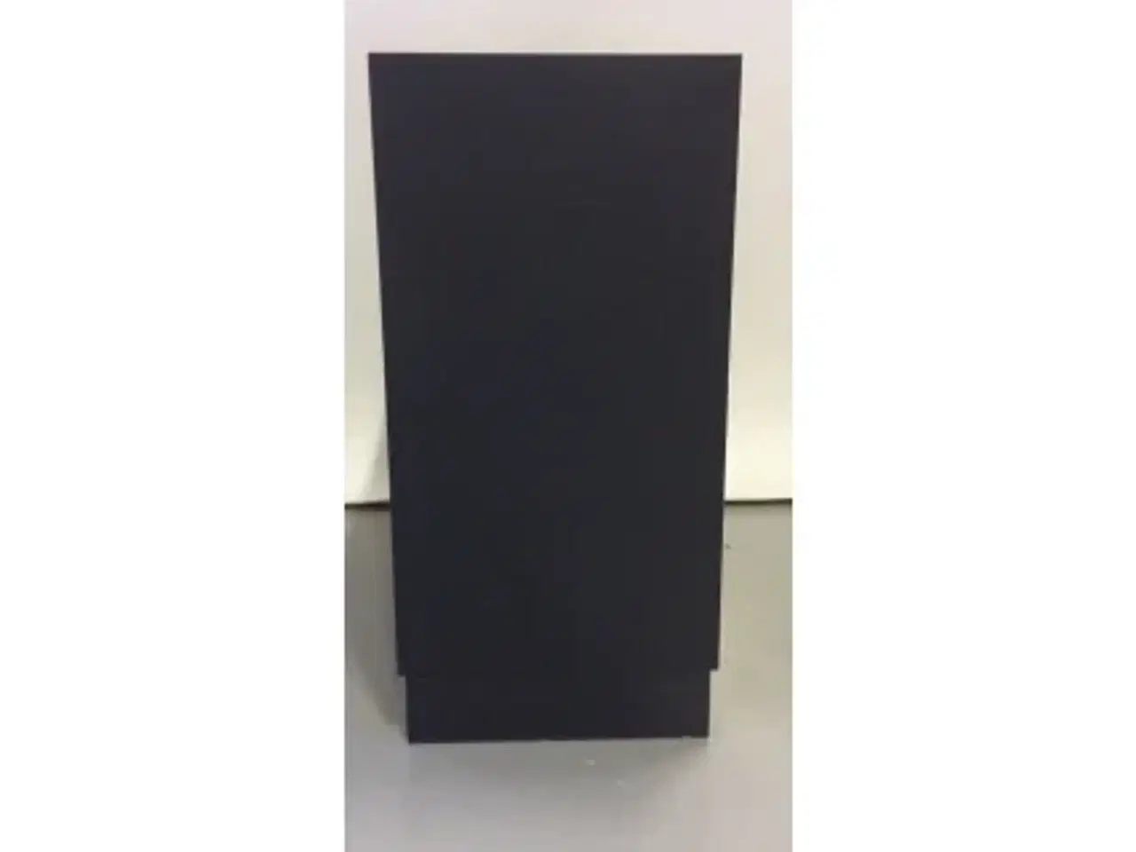 Billede 3 - Skuffemøbel med fire skuffe, sorte håndtag 82,5 cm