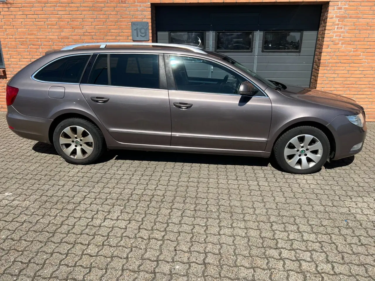 Billede 7 - Skoda Superb 2,0 TDi 140 Elegance Combi DSG