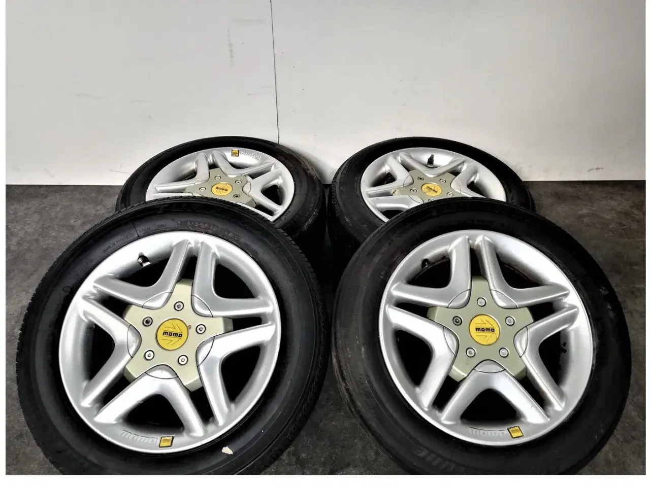 Billede 2 - 4x100 15" ET38 Momo Ferrari