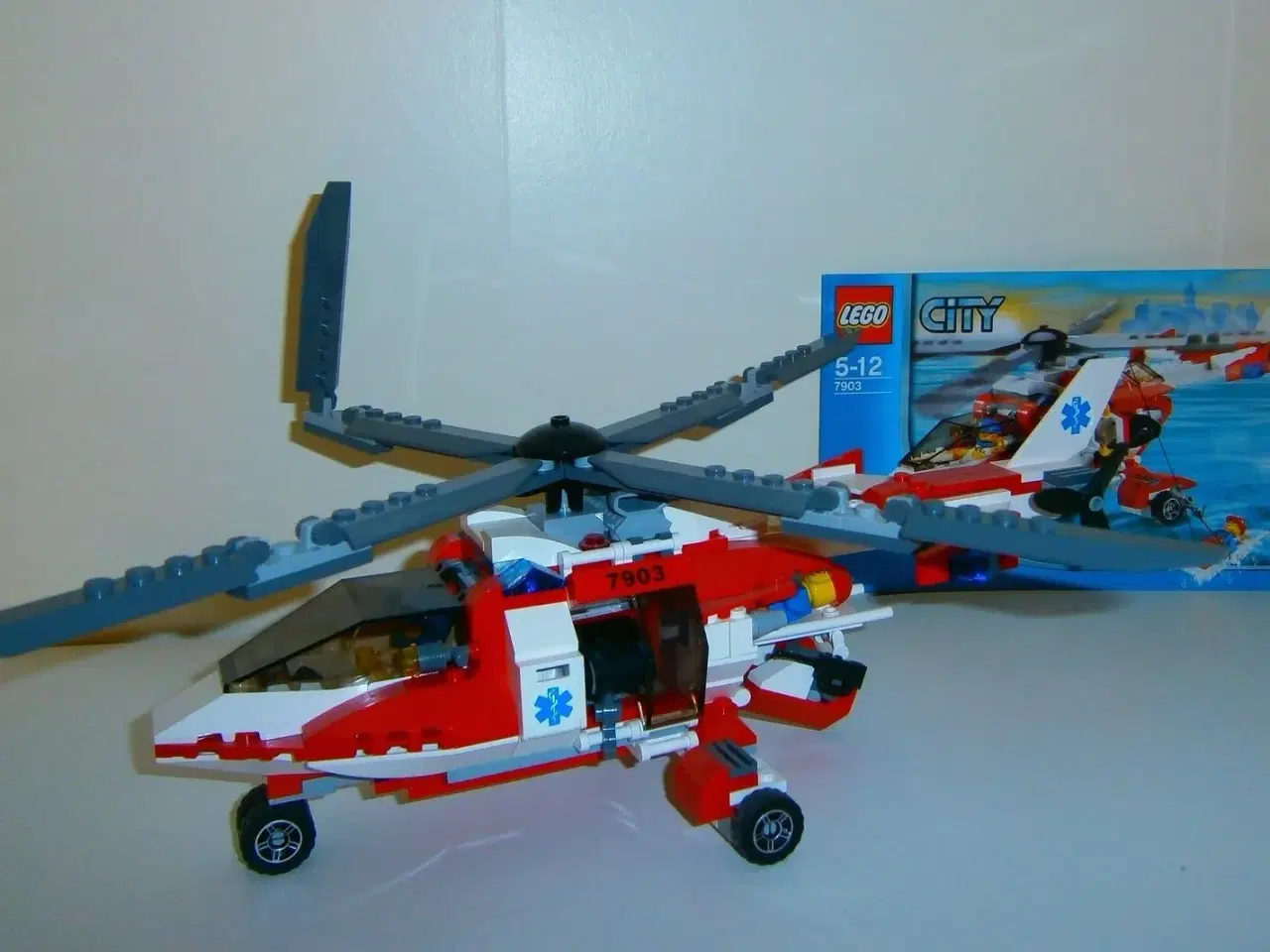 Billede 1 - Lego CITY 7037: Rednings helikopter