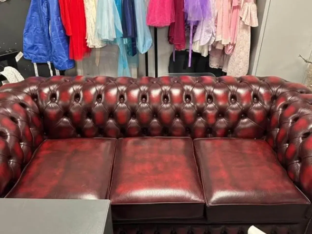 Billede 1 - 3-Pers chesterfield sofa