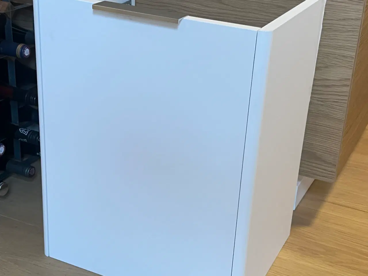 Billede 1 - Laufen Base badeværelsesskab