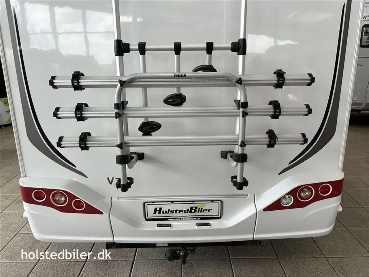 Billede 20 - 2021 - Carado V337   KM 21000 og 2 enkeltsenge.