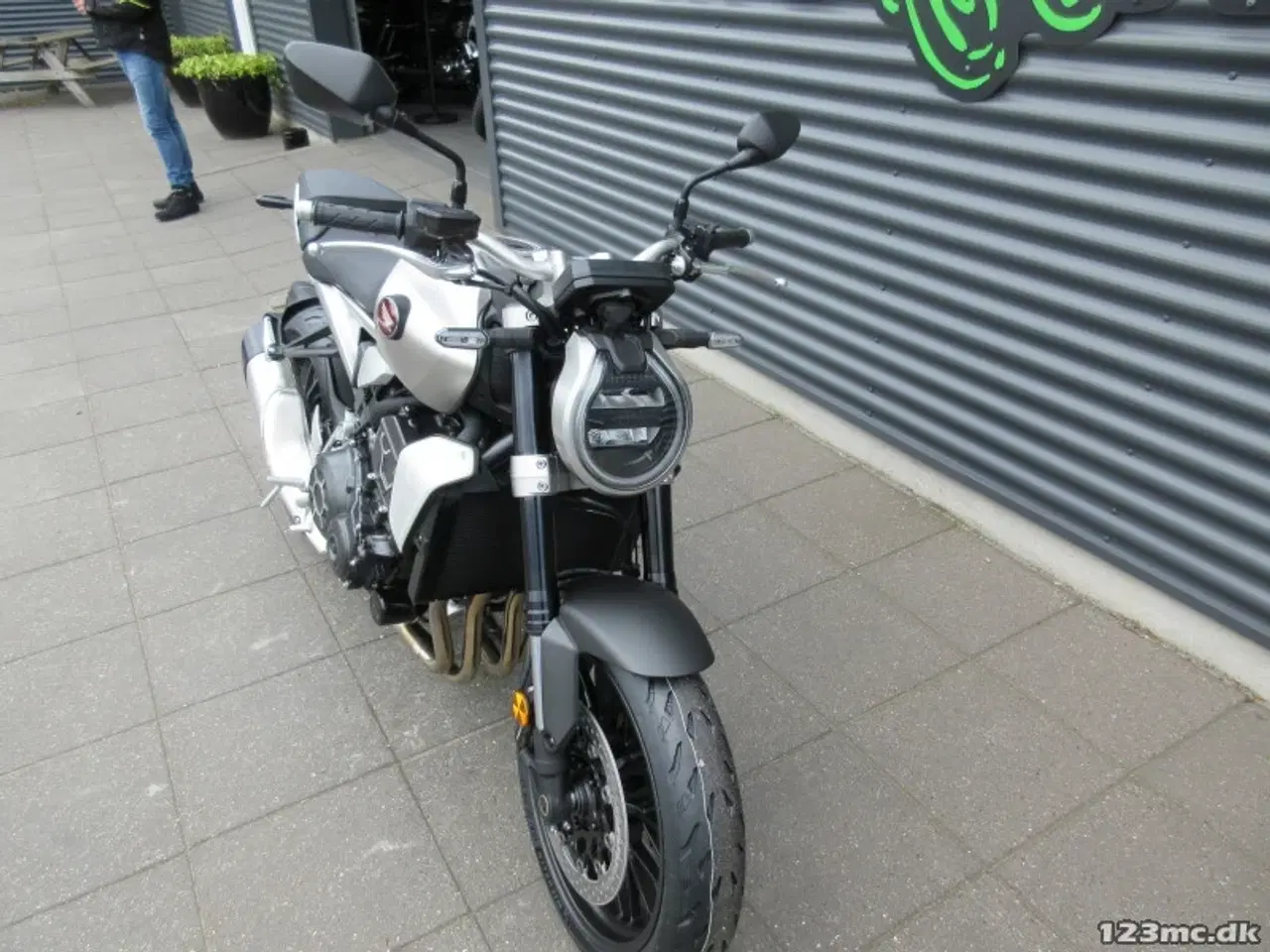 Billede 10 - Honda CB 1000 R MC-SYD BYTTER GERNE  5 ÅRS FABRIKS GARANTI