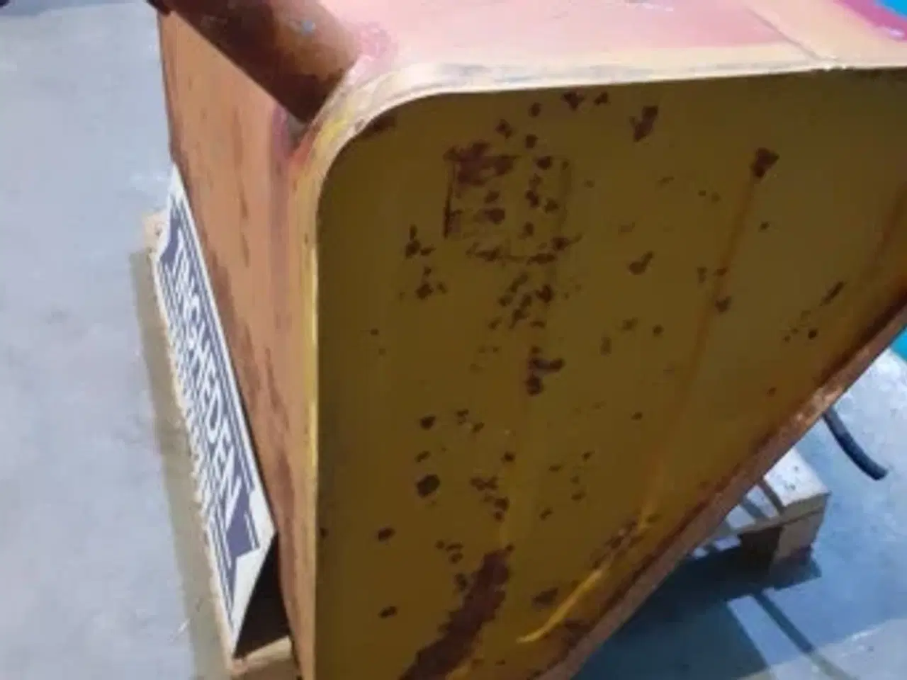 Billede 2 - Case 1460 Dieseltank  193550C92