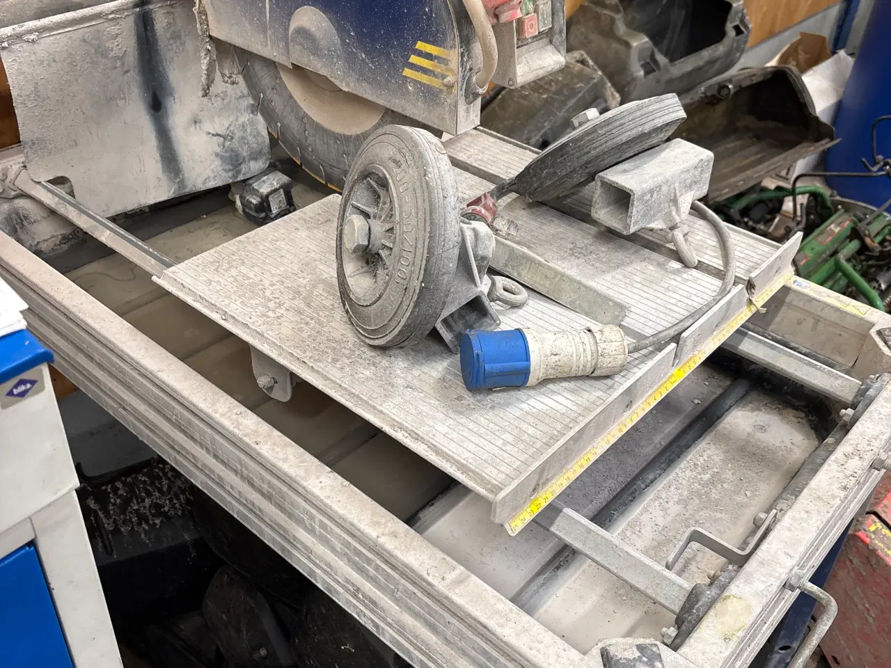 Billede 1 - God carat fliseskære