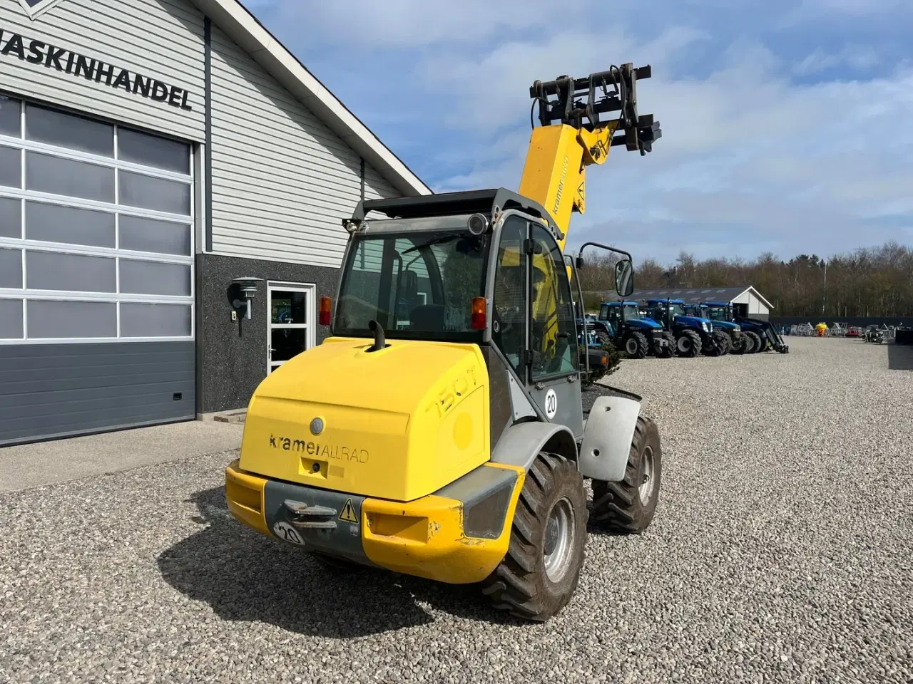 Billede 14 - Kramer 750T Allrad med pallegafler og adabter. Med teleskop-arm