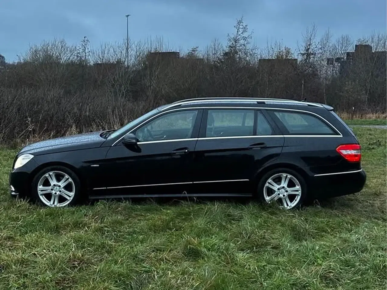 Billede 2 - 2009 S212 Mercedes-Benz E220 CDI 7-personers