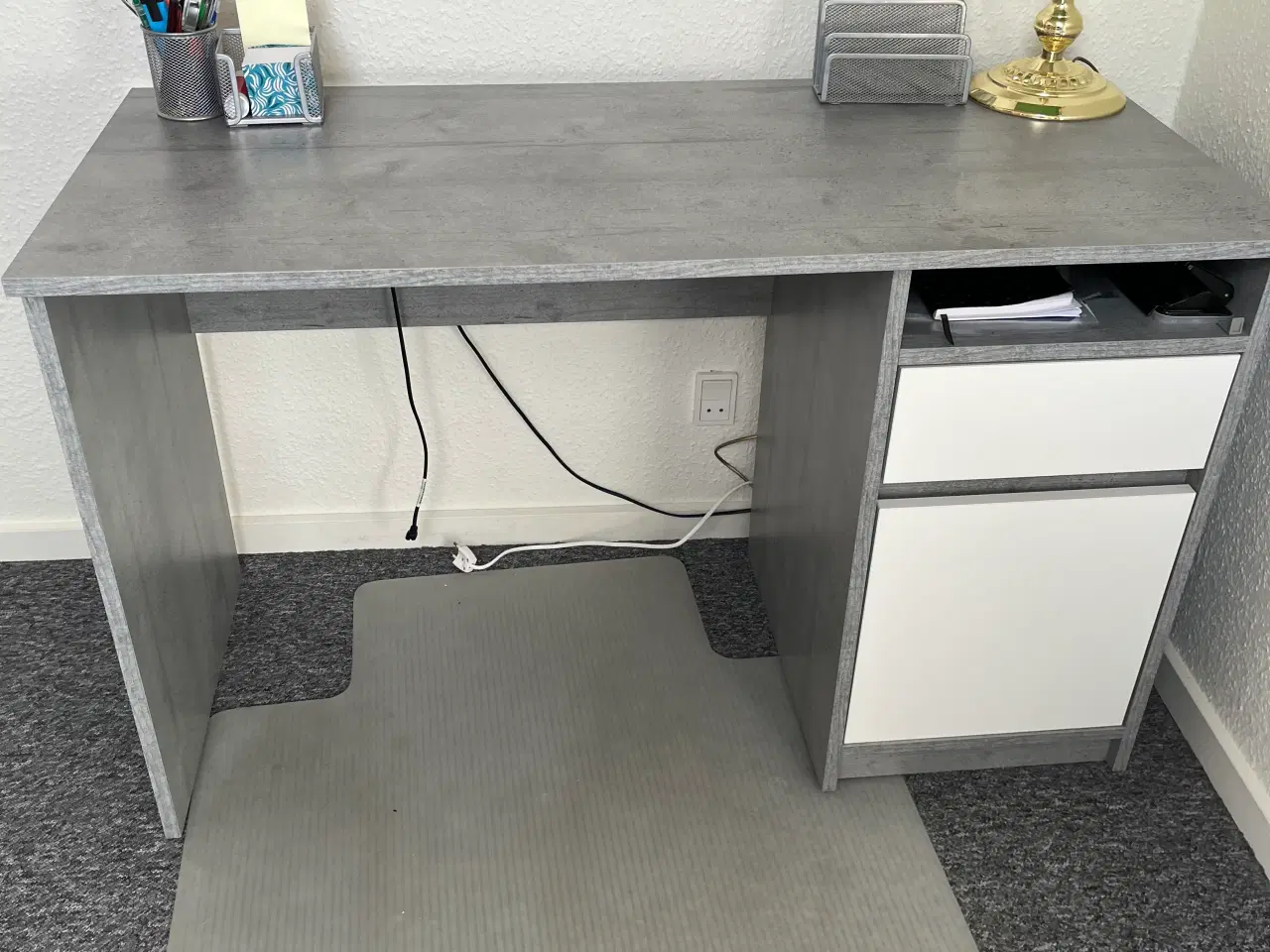 Billede 2 - Kommode, skab og skrivebord 