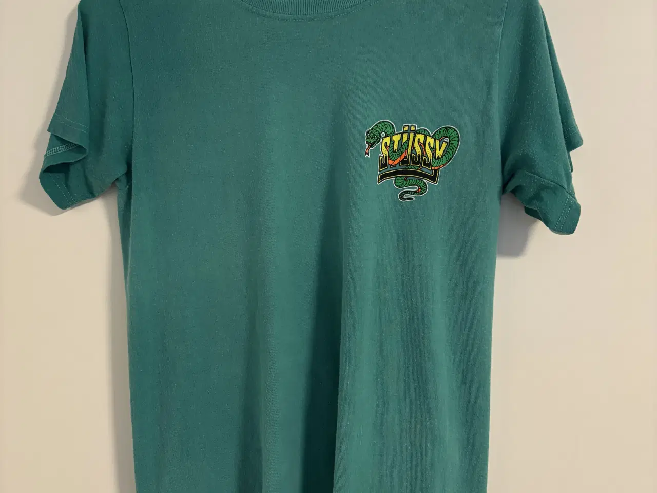 Billede 1 - Stüssy Snakebite t-shirt