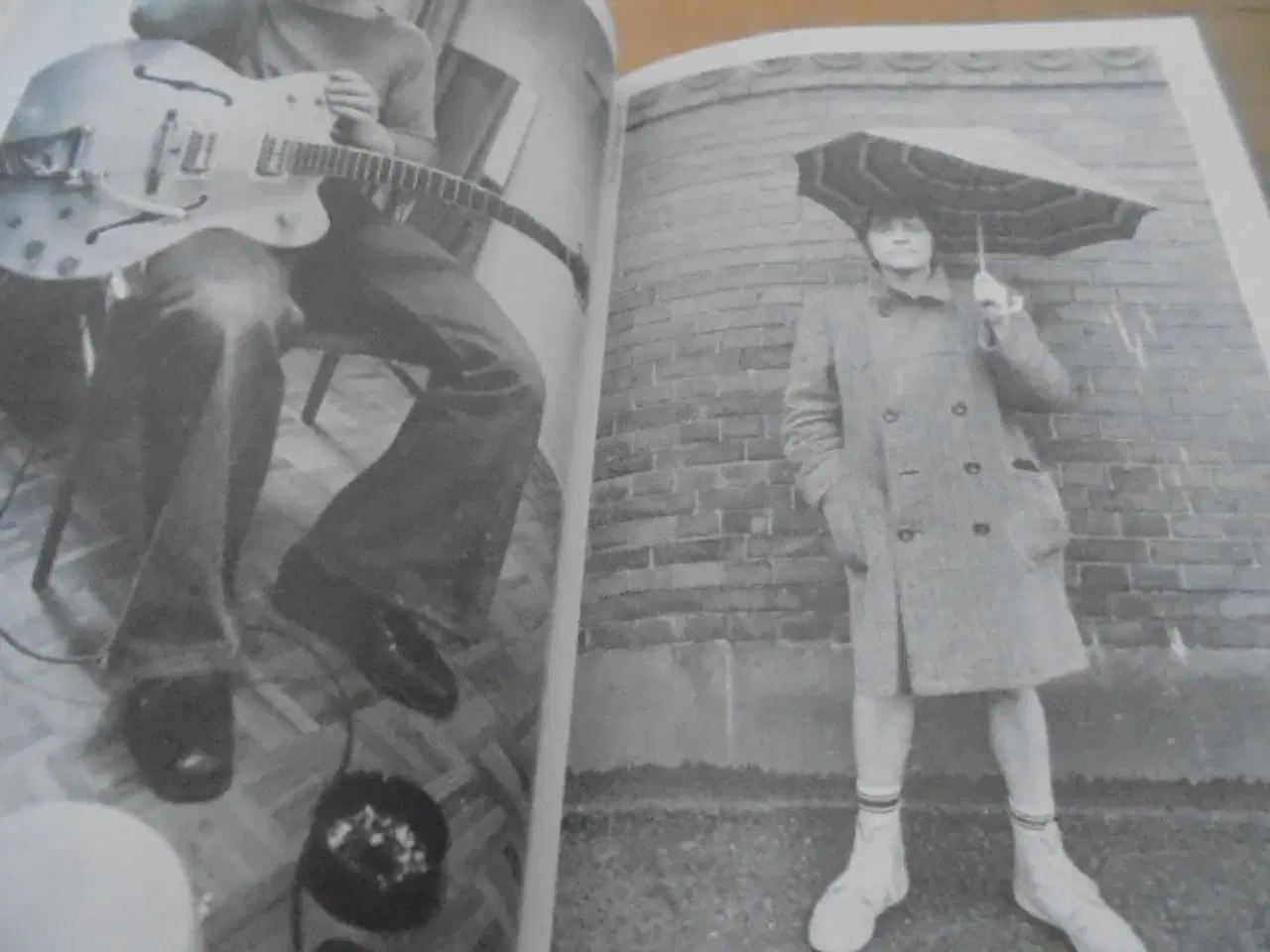 Billede 2 - Peder Bundgaards bog om Kim Larsen - fin stand