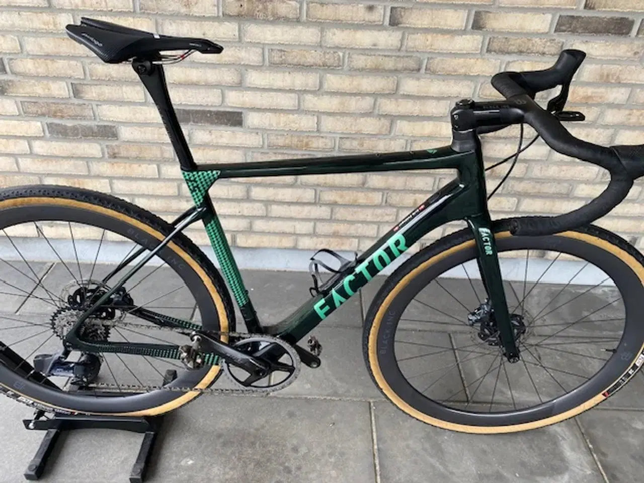Billede 1 - Faktor LS 54 cm Gravel cykel British Green