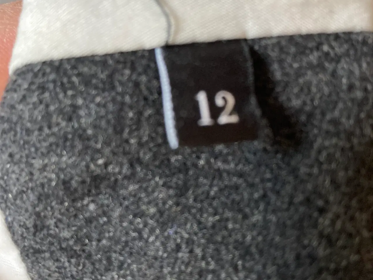 Billede 2 - Fed diesel uldfrakke str. 12 år brugt 2 gange