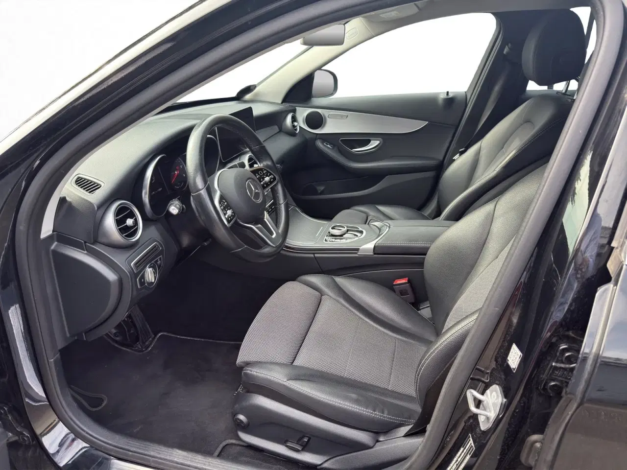 Billede 9 - Mercedes C300 de 2,0 Avantgarde stc. aut.