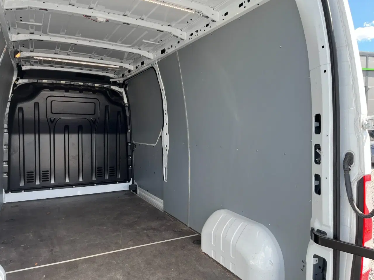 Billede 8 - Renault Master IV T35 2,3 dCi 150 L3H2 Kassevogn Tekno