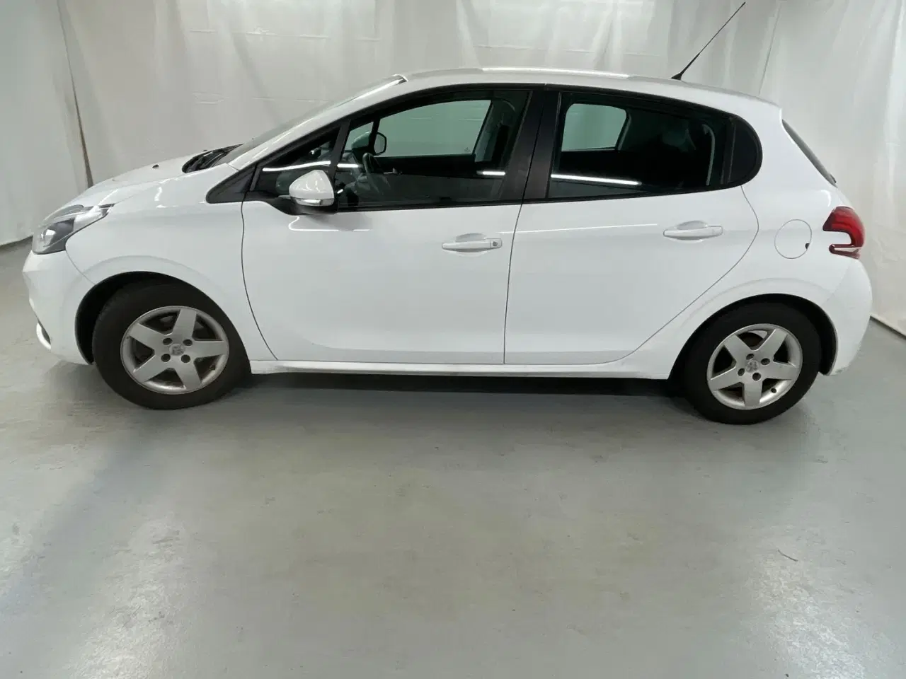 Billede 6 - Peugeot 208 1,0 Active benzin 5 dørs